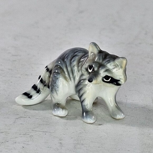 Vintage Bone China Raccoon Figurine Gray Miniature - Picture 2 of 8
